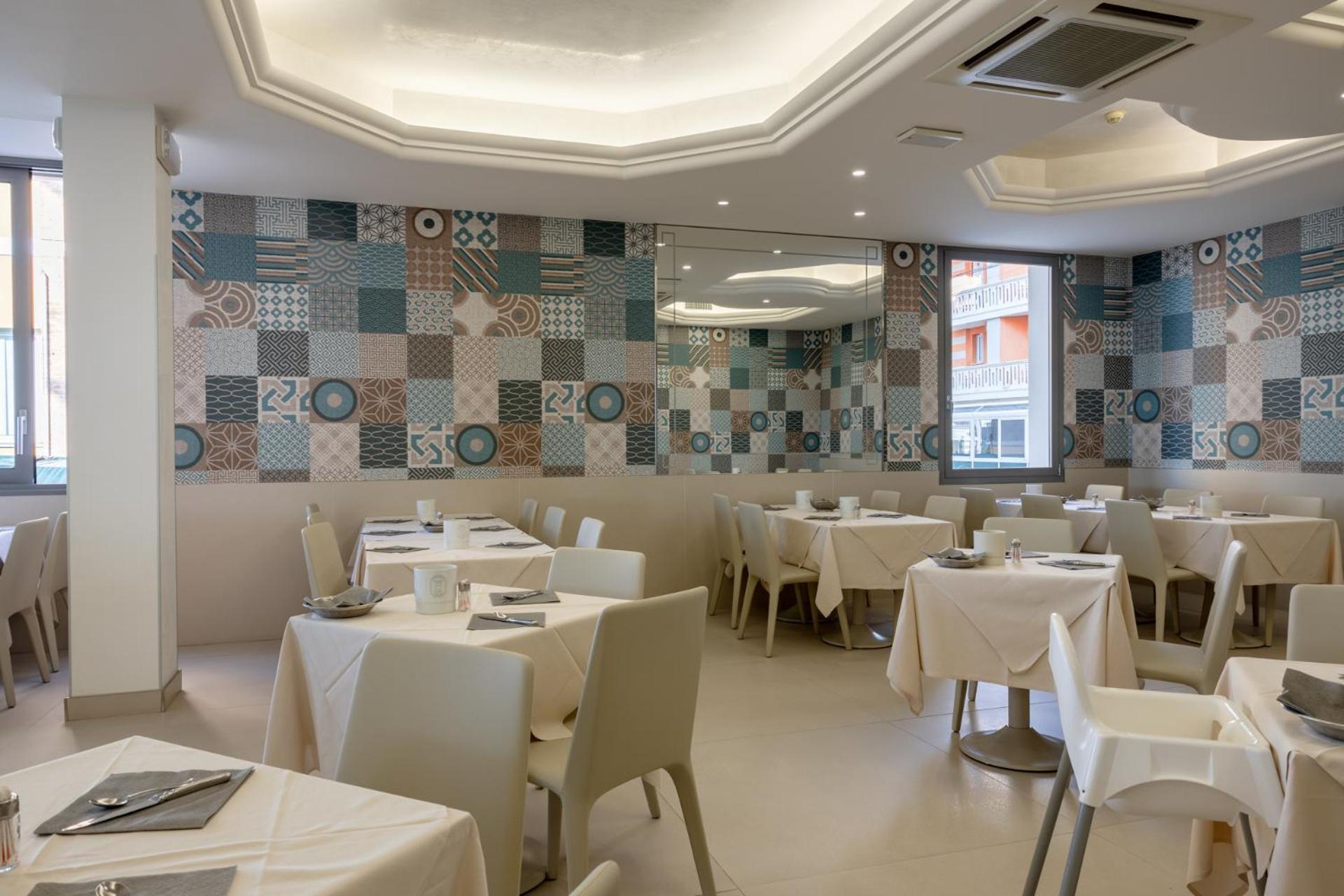 Hotel Monaco Каорле Екстер'єр фото